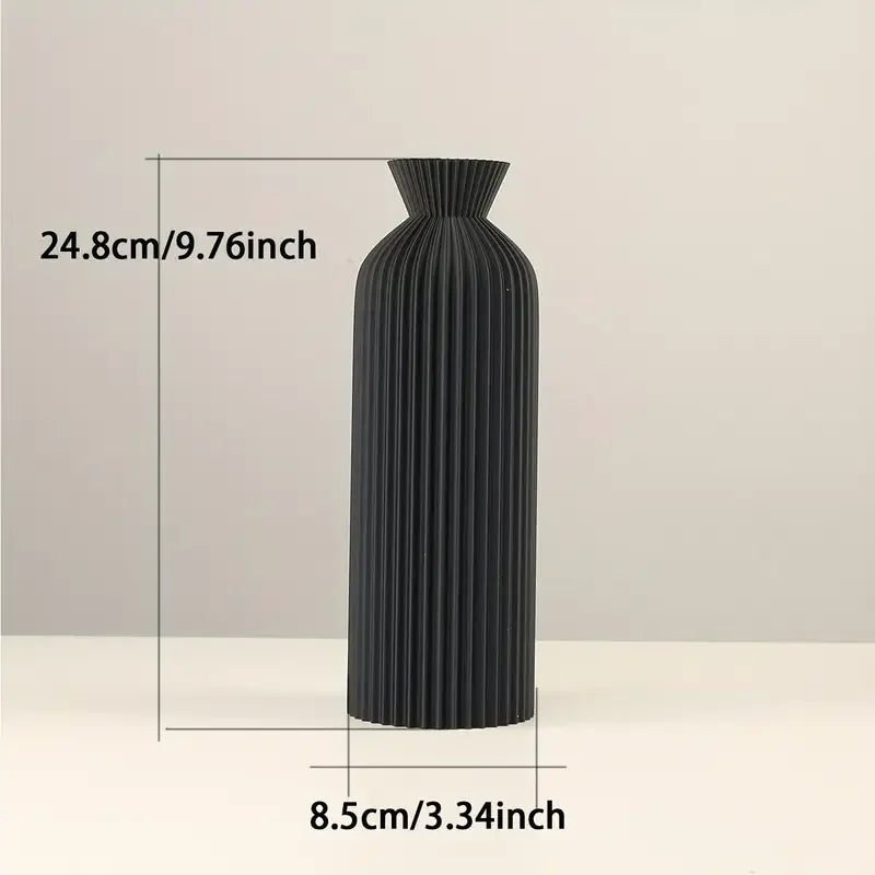 Noir Decorative Vase